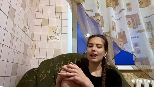 AlesiaGrainger – live chatrum