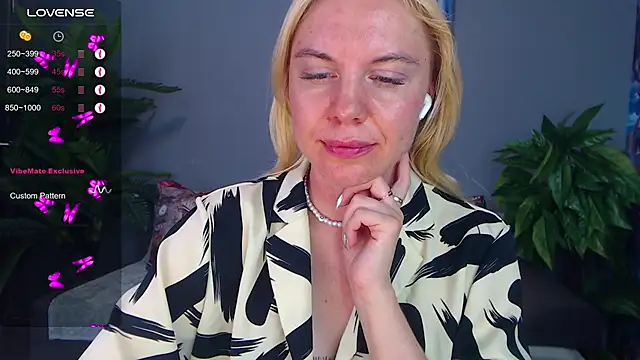 FromRussia's Live Chat Room