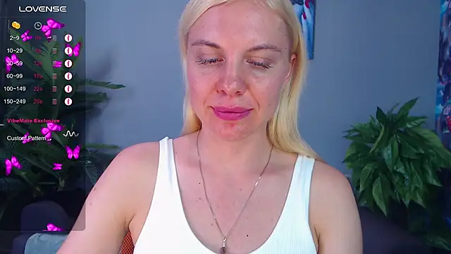غرفة دردشة FromRussia المباشرة