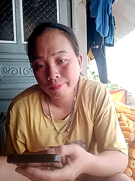 phuongtrinh1 Adlı Modelin Canlı Sohbet Odası