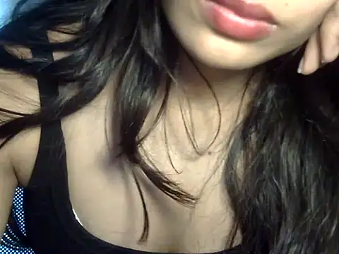 חדר צ'אט בשידור חי של lusty_tanu