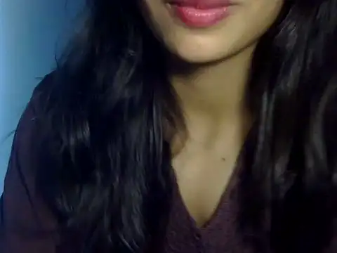 غرفة دردشة lusty_tanu المباشرة