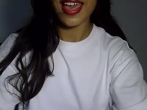 lusty_tanu Cameră chat live