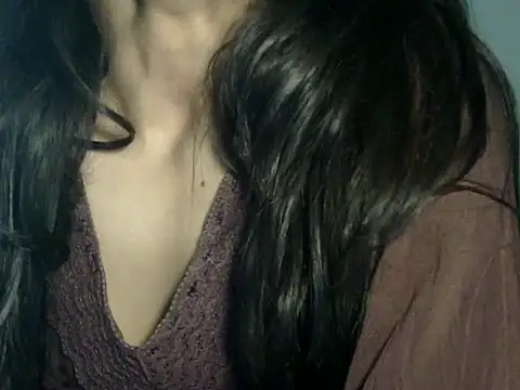 غرفة دردشة lusty_tanu المباشرة