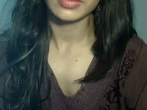 Chat soba uživo modela lusty_tanu