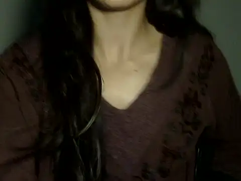 lusty_tanu's Live Chat Room