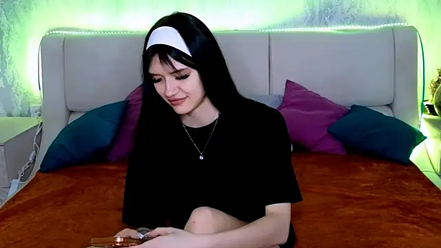 Holly_Beck чат на живо