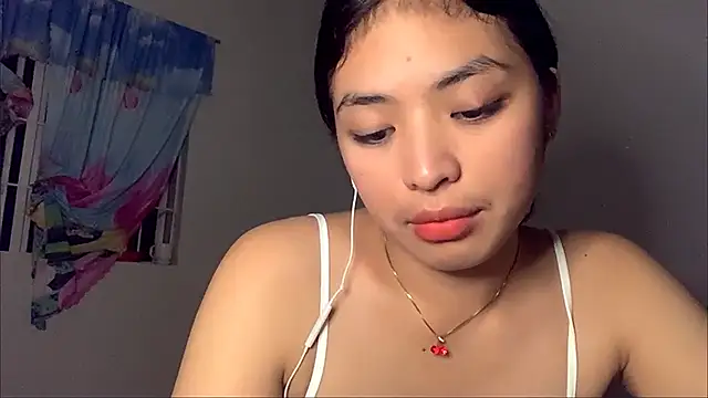 DorothaFranchini Adlı Modelin Canlı Sohbet Odası