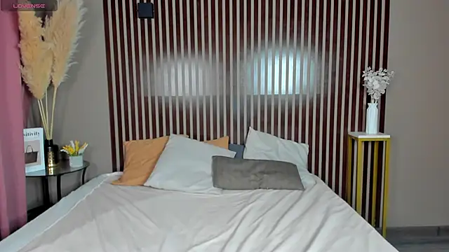 Sandra_Ross Live Chatrum