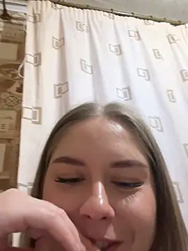 Pokój czatu na żywo – anna_nan
