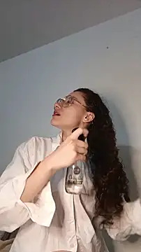 Sala de chat ao vivo de DanaaCollins