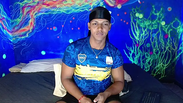 zoriel_bigcockn Live chat-huone