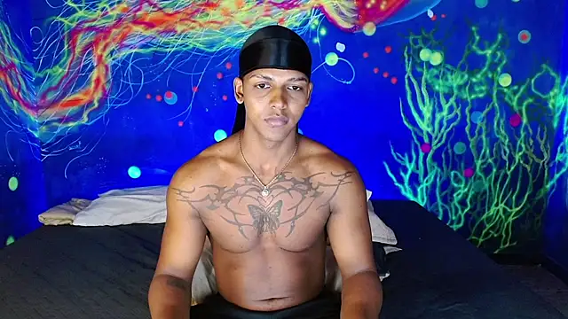 zoriel_bigcock Ruang Obrolan Langsung