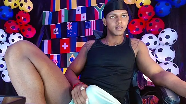 zoriel_bigcock – Naživo XXX chat