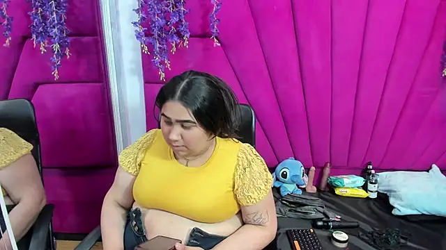 Sala de chat ao vivo de Rachel_Swetty2