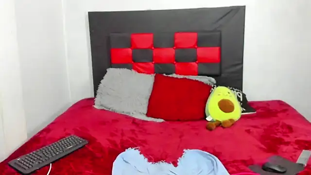 Sala de chat en directo de camila_valenciia_