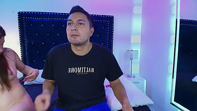 Pokój czatu na żywo – Alissa_and_alann