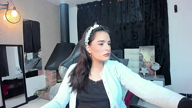 Živá chatovací místnost ShantalBr