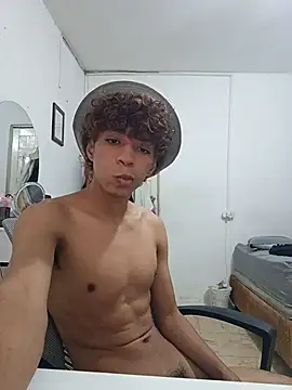 Nairdasz – live sex-cam-show