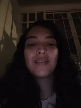 Živá chatovací místnost Thanilopera