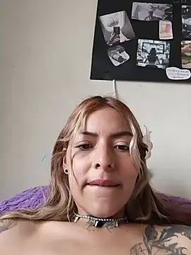 Fuckevita Live Chatrum