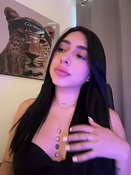 IsabellaNoir_ – live chatrum