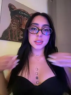 IsabellaNoir_ Ruang Obrolan Langsung