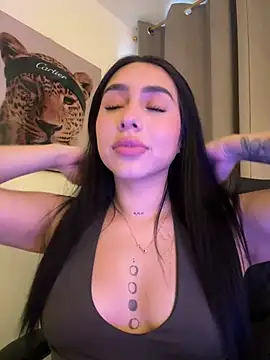IsabellaNoir_ – live chatrum
