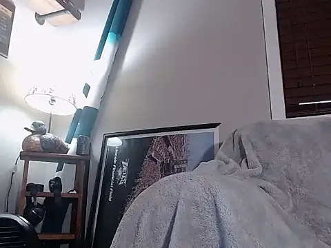 studlyhardwoodd Live Chatrum