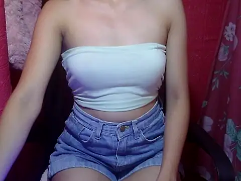 AsianHot_Pussy Live chatroom
