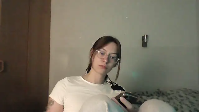 JuicyErika Live chatroom