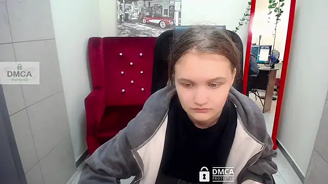 חדר צ'אט בשידור חי של _donnaSia_