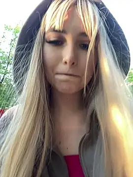 Živá chatovací místnost MarlboroWeb