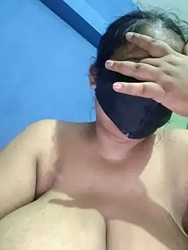 Ohh_Meena 现场聊天室