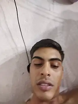 hot_latinox – live chatrum