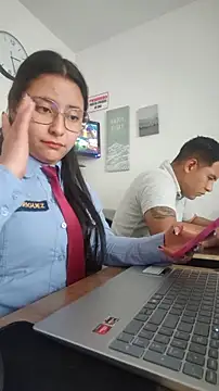 Queen_linda1n Live chat-huone