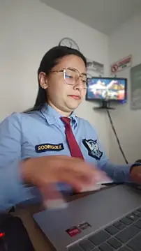 Queen_linda1's Live Chat Room
