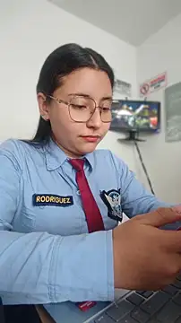 Queen_linda1's Live Chat Room