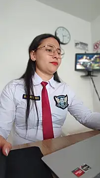 Chat ao vivo de Queen_linda1