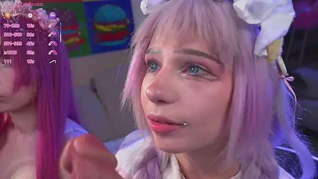 CosplayDream Adlı Modelin Canlı Sohbet Odası