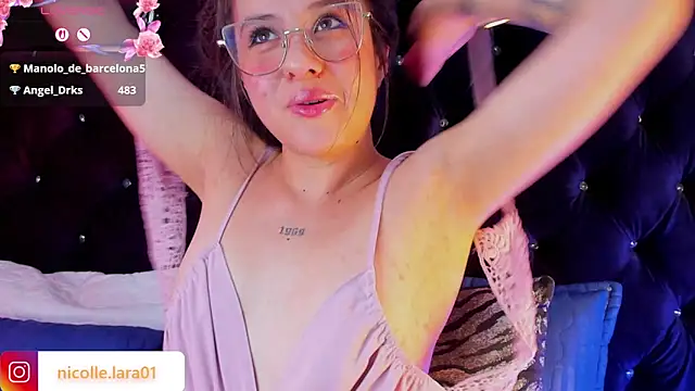 غرفة دردشة Kitty_rose01 المباشرة