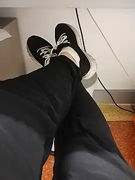 Živá chatovací místnost Cugi00