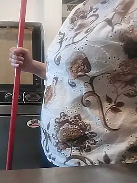 Živá chatovací místnost Cugi00