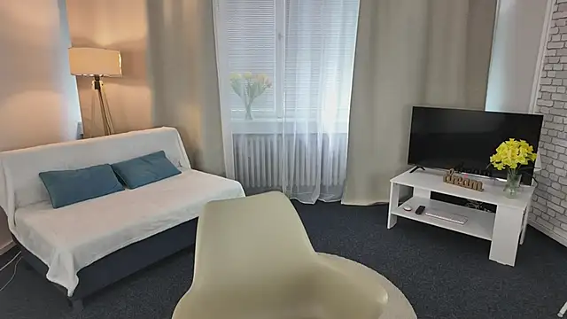 Živá chatovací místnost BelovedAlice