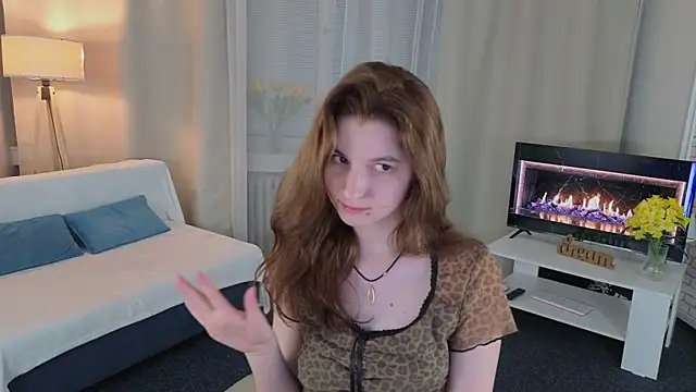 BelovedAlice Live chatroom