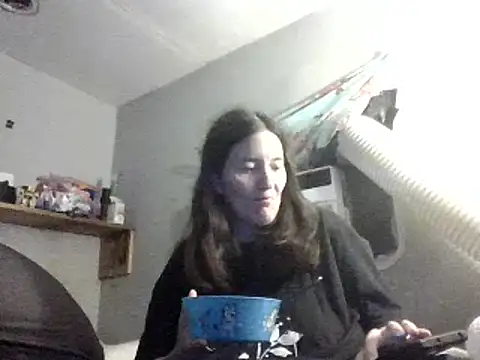 Mini83 – live chatrum