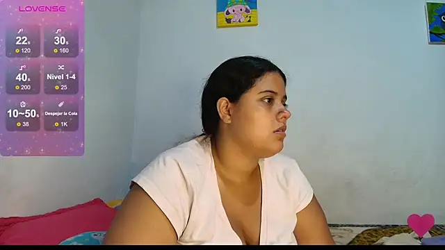 EliVanegas লাইভ চ্যাট রুম