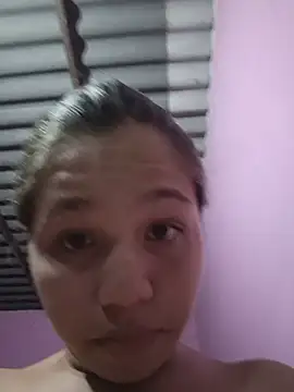 Živá chatovací místnost Pervertida15