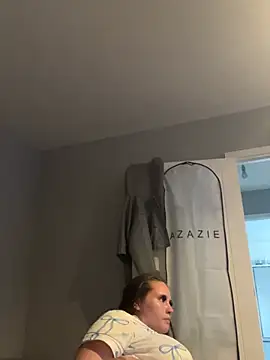 Poppylooloo's Live Chat Room