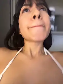 katty_lovelyy Adlı Modelin Canlı Sohbet Odası